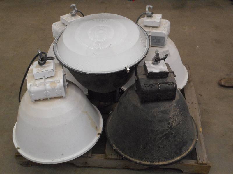 (5) Lithonia Commercial 400Watt Ove...
