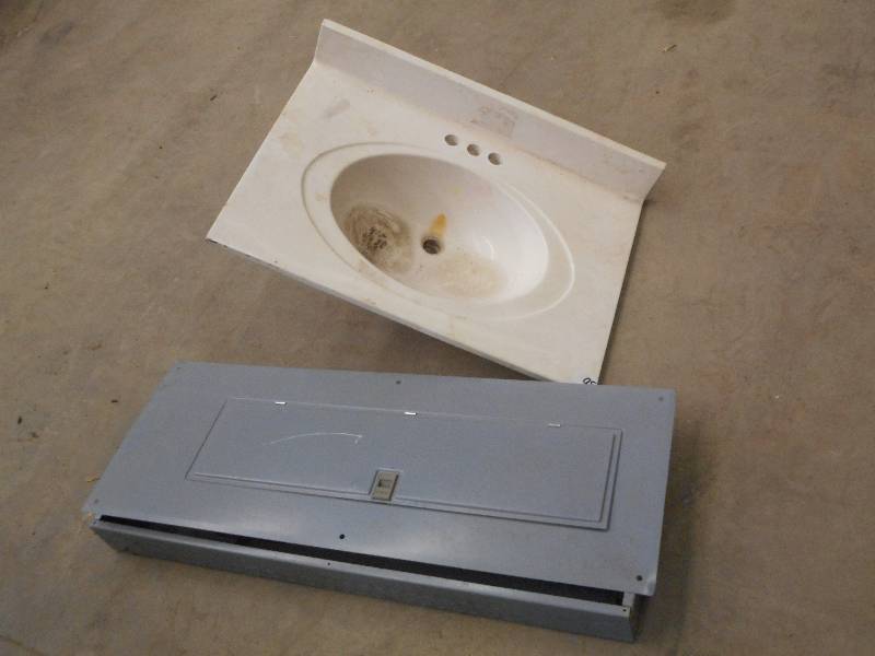 Lot Of (1) Vanity Sink Top & (1) El...