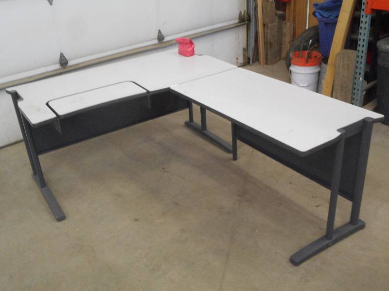 2-Piece Steel Framed Laminate Top D...