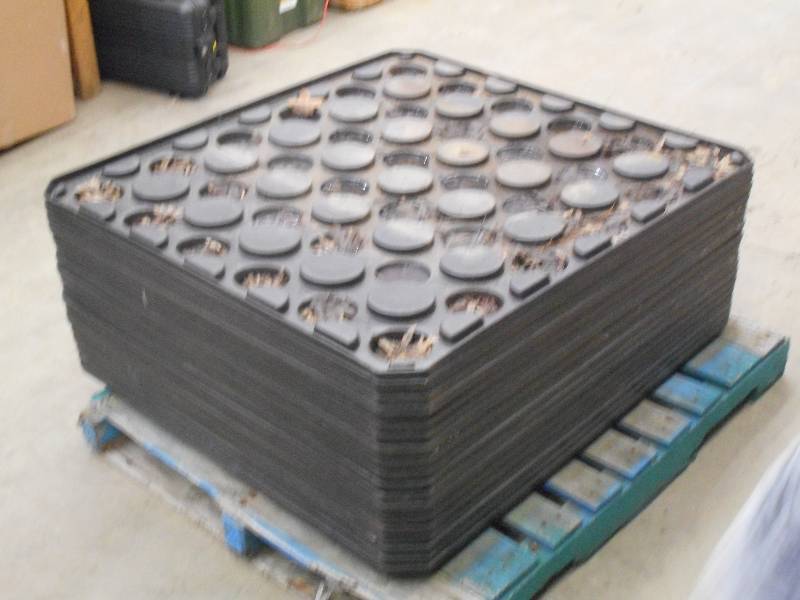 (18) 42x48 Plastic Pallet Crate C...