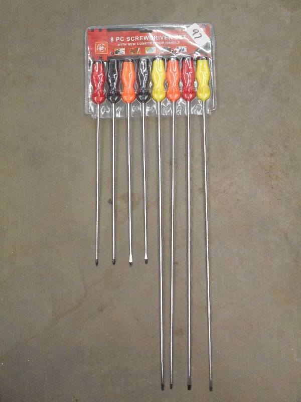 New 8-Piece Long-Handled Screwdrive...