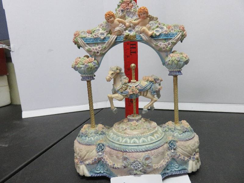 carousel horse