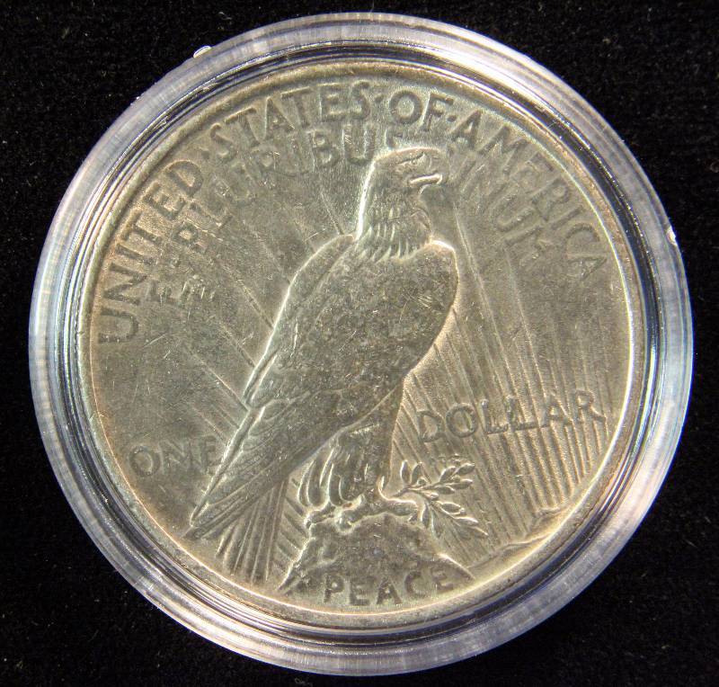 1923 PEACE SILVER DOLLAR XF DETAILS IN AIRTITE HOLDER