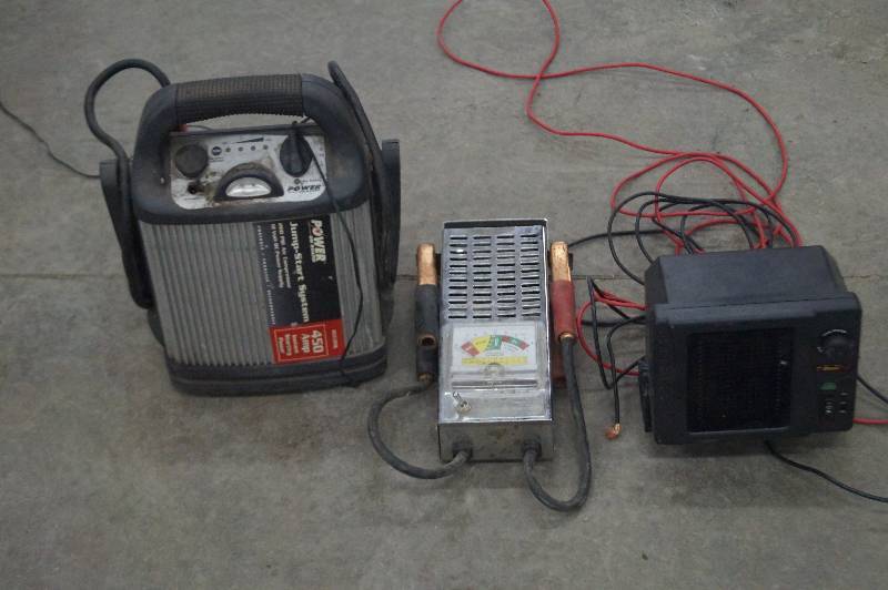 lot 13 image: Battery Tester, Heater and Jump Start