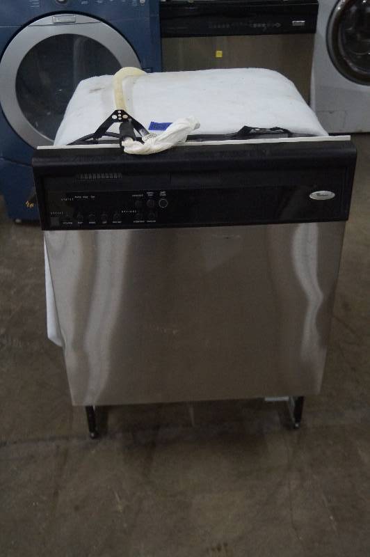 lot 49 image: Dishwasher