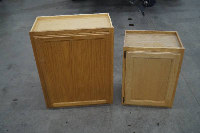 lot 56 image: Cabinets