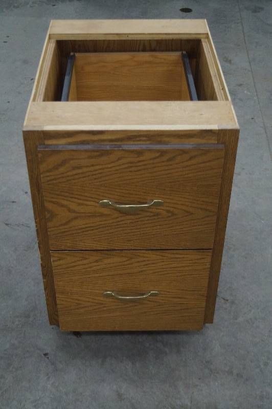 lot 57 image: Cabinet