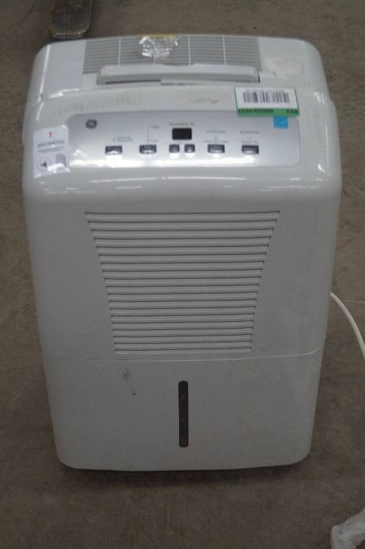 lot 60 image: Dehumidifier