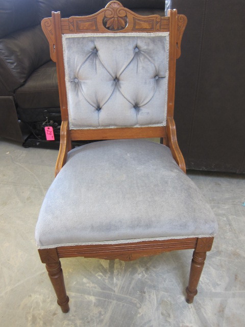 lot 30 image: Chair