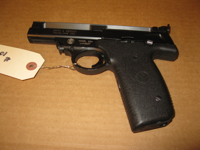 Smith and Wesson 22A Semi-auto Pistol