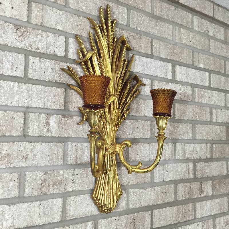 lot 53 image: Mid Century Modern Hollywood Regency Gold Brass Wheat Bundle Wall Sconce With Amber Candlecups Vintage Syroco Baumritter Style Home Interiors