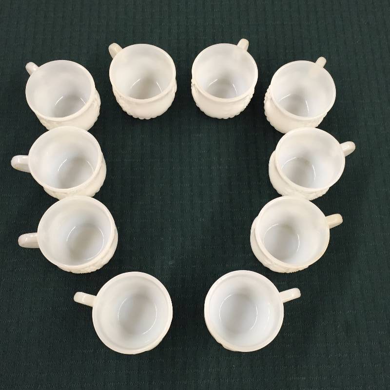 lot 75 image: 10 Indiana Milk Glass Punch Cups  Mugs