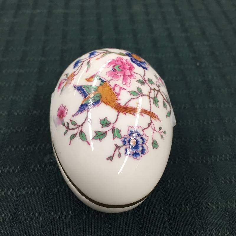 lot 105 image: Beautiful Vintage Hammersley England Bone China Egg Shaped Lidded Trinket Box Bird of Paradise Excellent