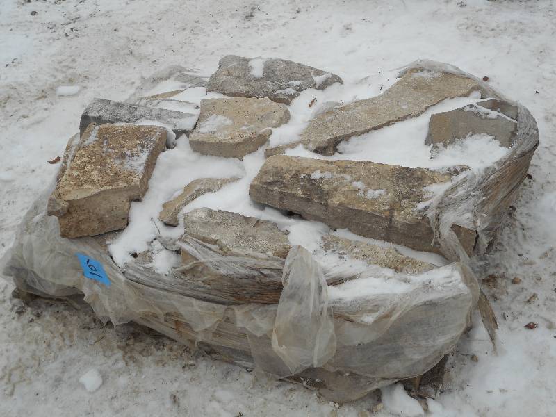 Pallet Of Assorted Landscape Wall B...