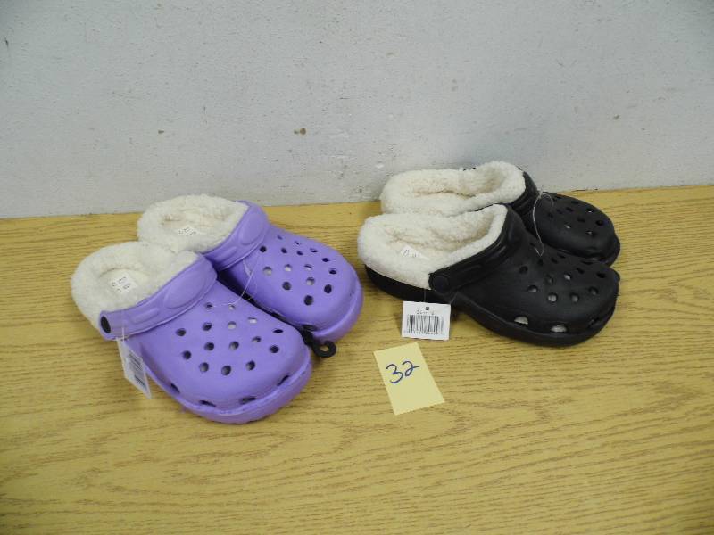 2 Pair of New Croc Type shoes