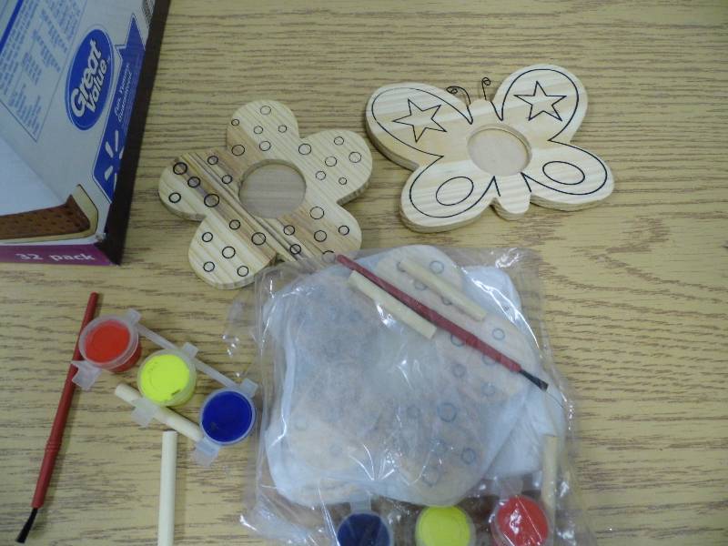 Flower and Butterly Wood Painting Kits