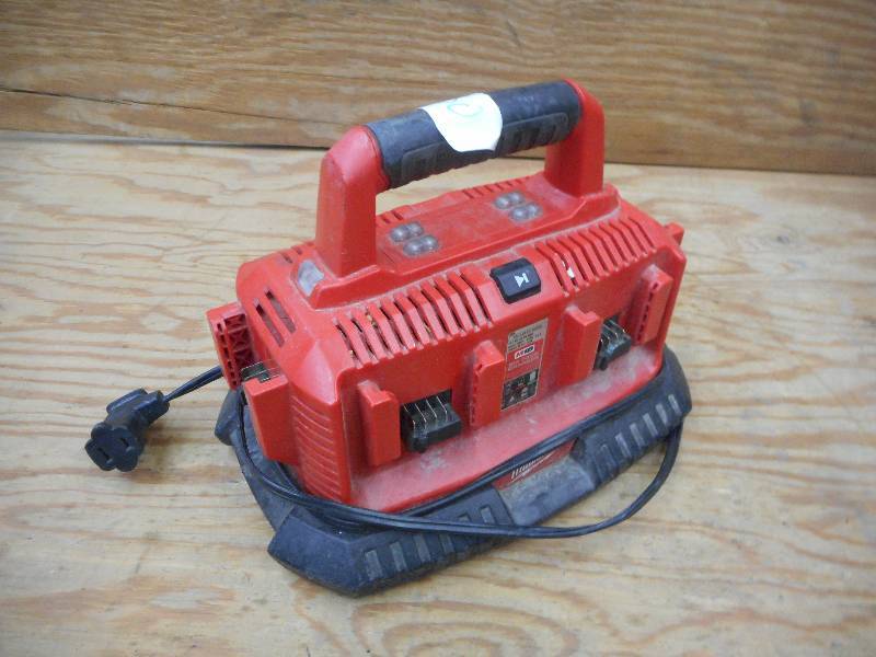 lot 30 image: Milwaukee 6-Pack M18 Battery Charge...