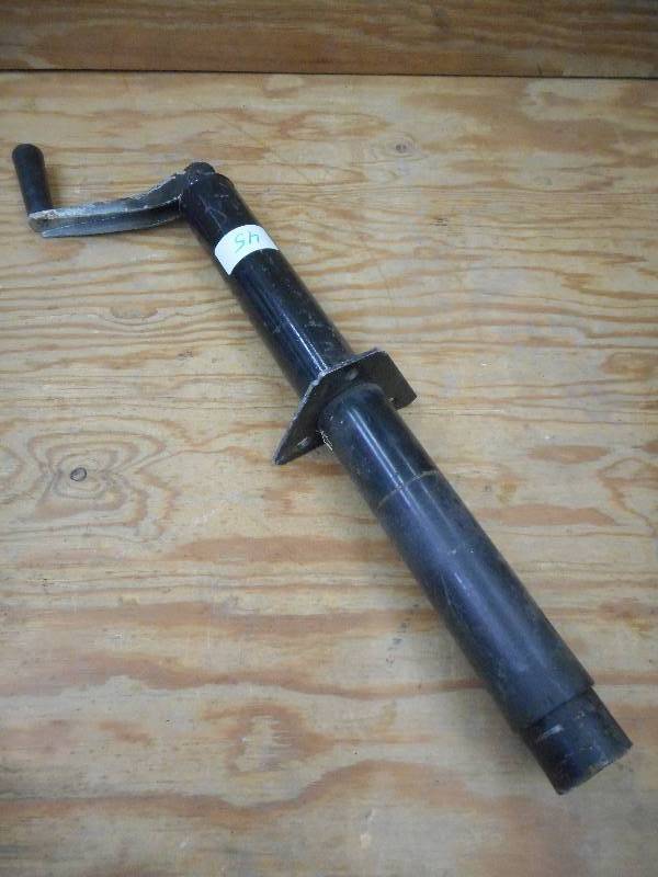 lot 45 image: Bolt-On Trailer Tongue Jack ...