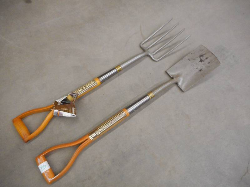 lot 92 image: (1) Planter Shovel & (1) Planter Fo...