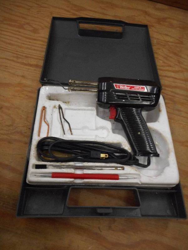 lot 109 image: Weller Soldering Gun Set With Case ...