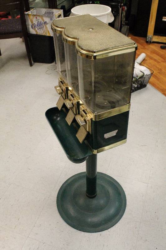 Candy Dispenser