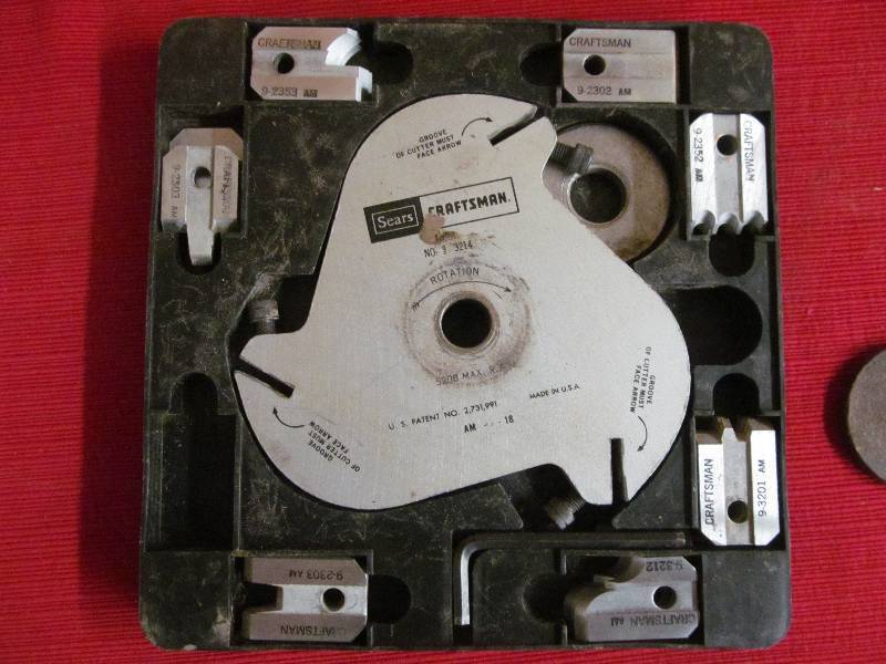 Craftsman molding head cutter