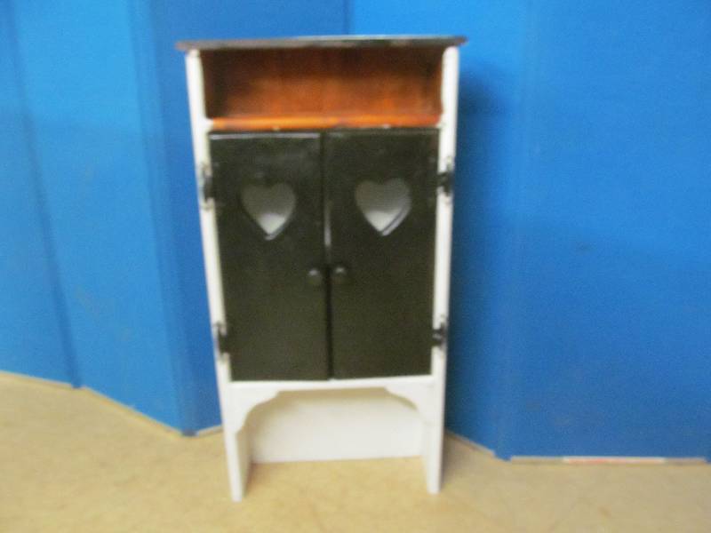 wall shelf