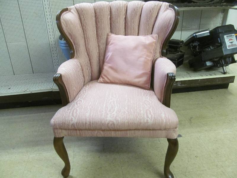 vintage  arm chair