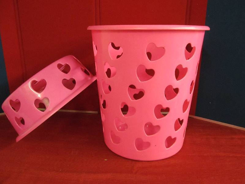 laundry basket