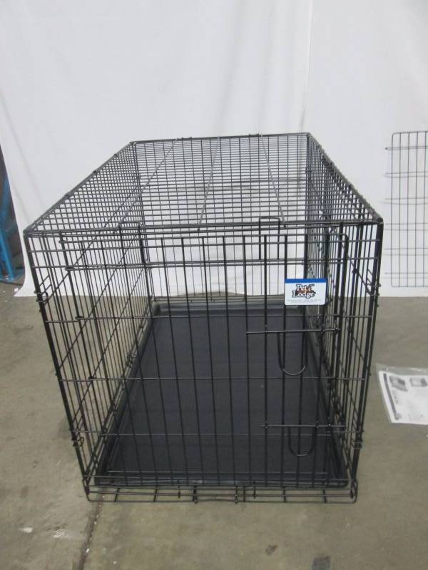 Miller Manufacturing Large Double Door Pet Crate