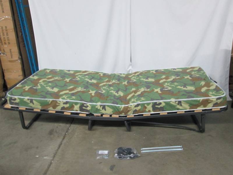 Camouflage Deluxe Folding Rollaway Bed
