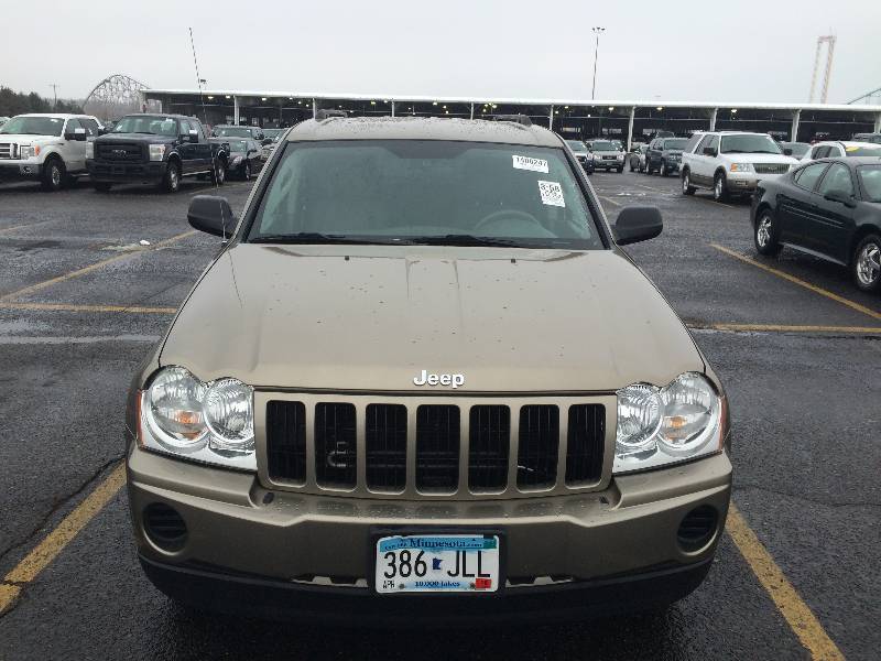 2006 Jeep Grand Cherokee Laredo 4x4