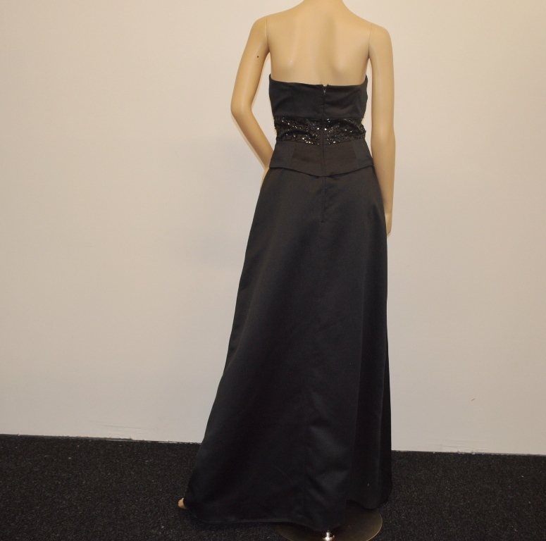 lot 23 image: Raylia Black Special Occasion Dress