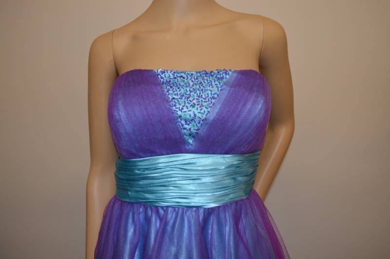 lot 63 image: Neblon  Purple & Turquoise Special Occasion Dress