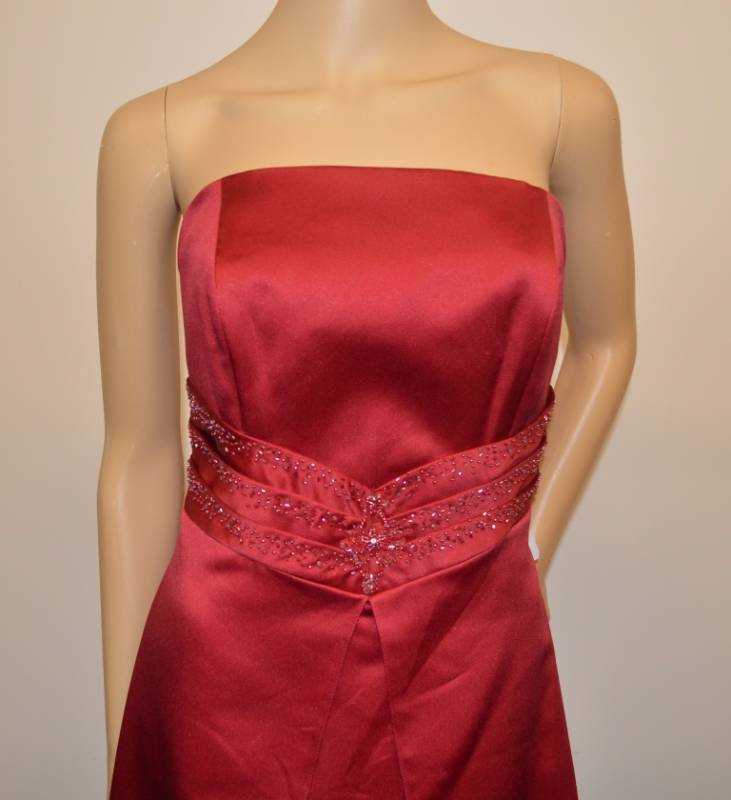 lot 65 image: Alexia II  Dark Red Special Occasion Dress