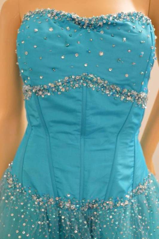 lot 91 image: Alyce Designs  Turquoise Special Occasion Dress