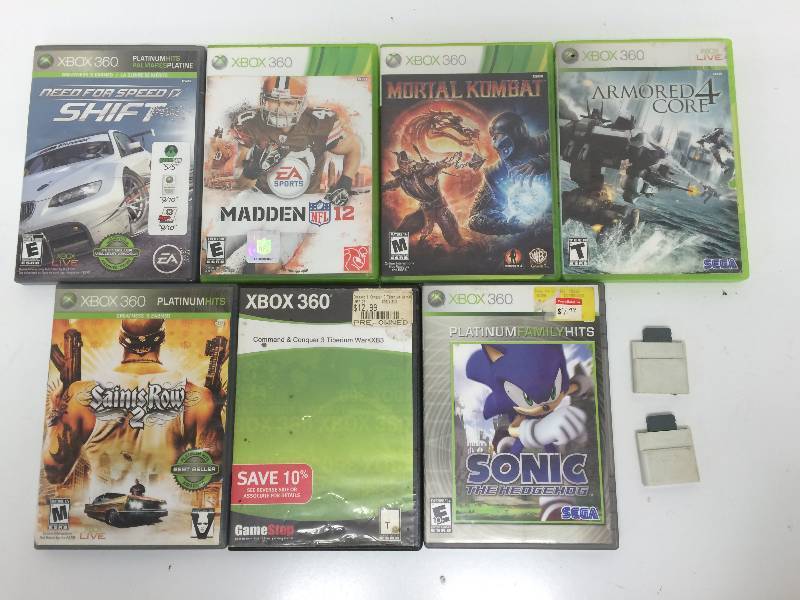 lot 16 image: XBOX 360 Games and 2 Memory Units