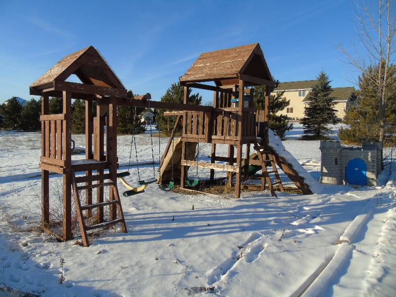 lot 53 image: Large Play Set