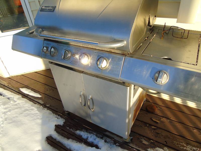 lot 56 image: Charmglow Grill