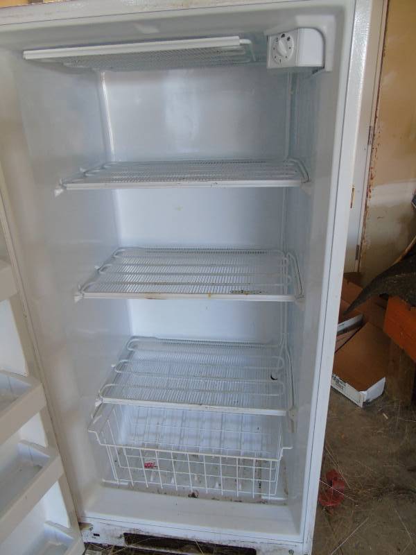 lot 57 image: Woods Upright Freezer