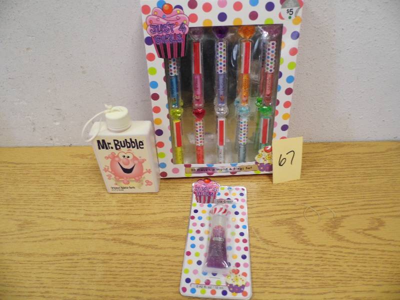 Lip Gloss, Bubble Bath