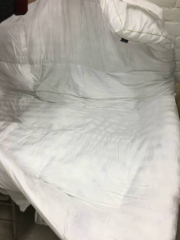 Deluxe king Memory Loft Topper retail $199
