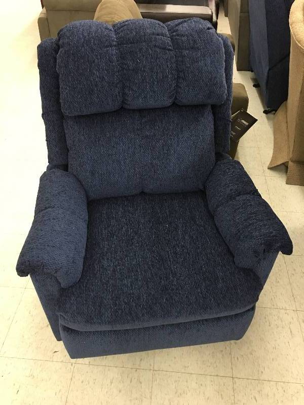 Chelsea Home Furniture Rocker Recliner retail $370