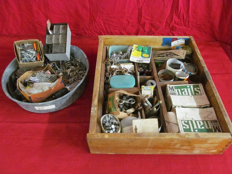 lot 4 image: hardware