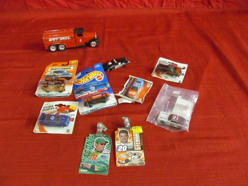 lot 9 image: Sapp Fire Truck Bank by Ertl