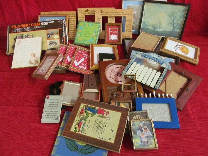 lot 15 image: frames
