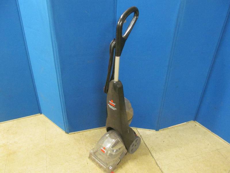 lot 36 image: Bissell vacuum