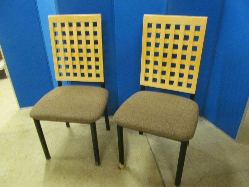 lot 45 image: chairs