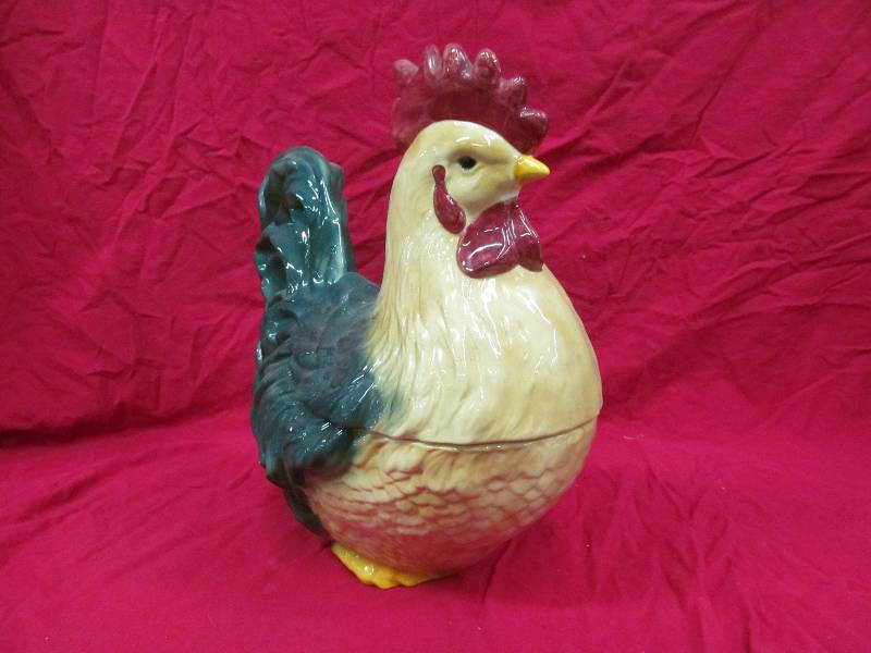 lot 92 image: cookie jar