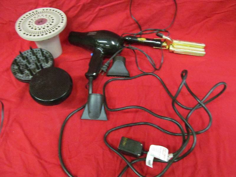lot 110 image: Babybliss blow dryer
